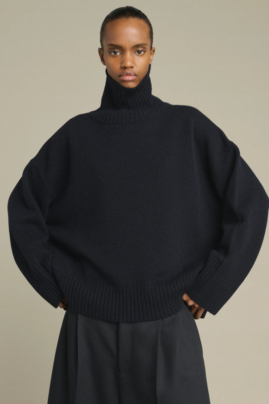 William Pullover