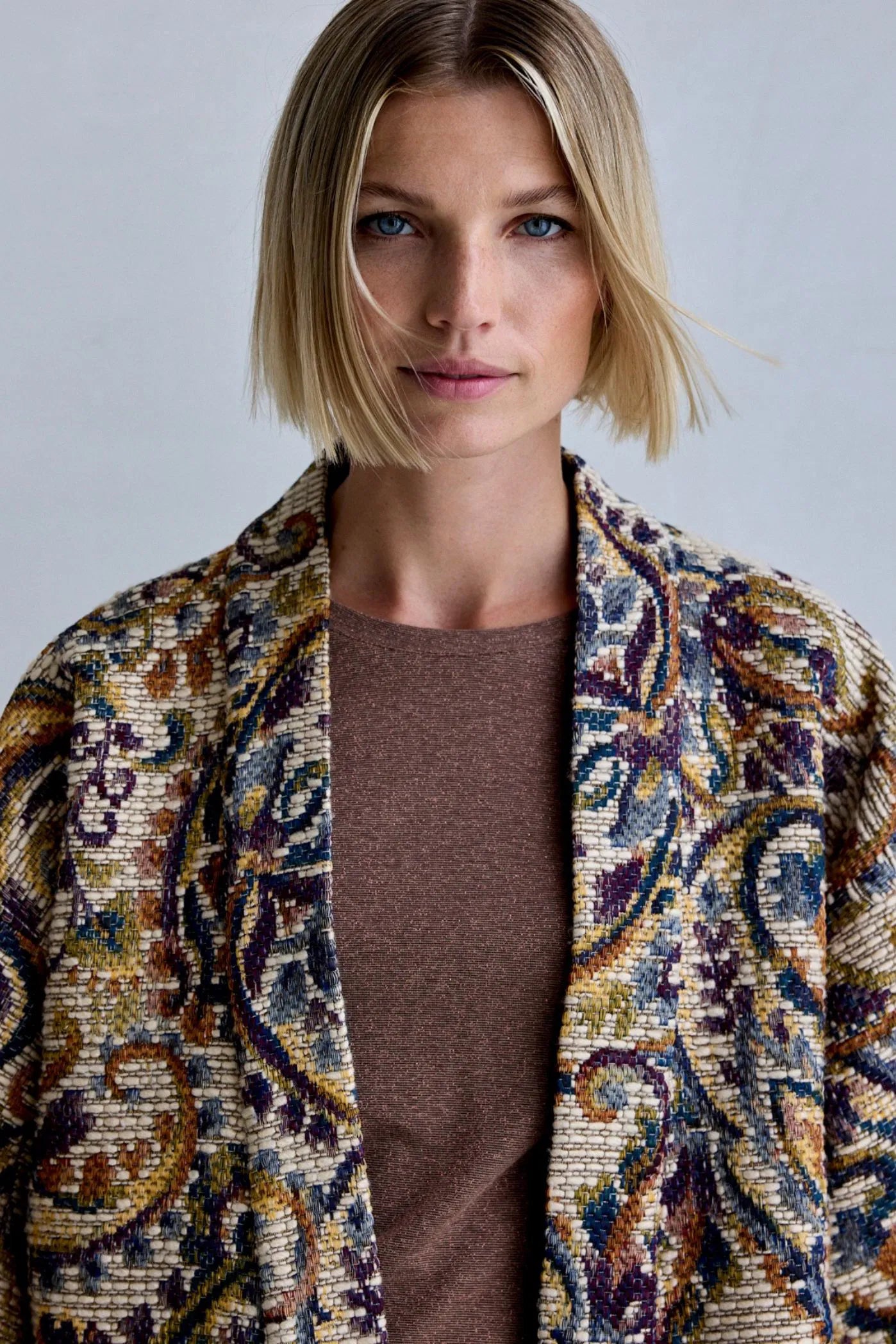 Esmay Kimono