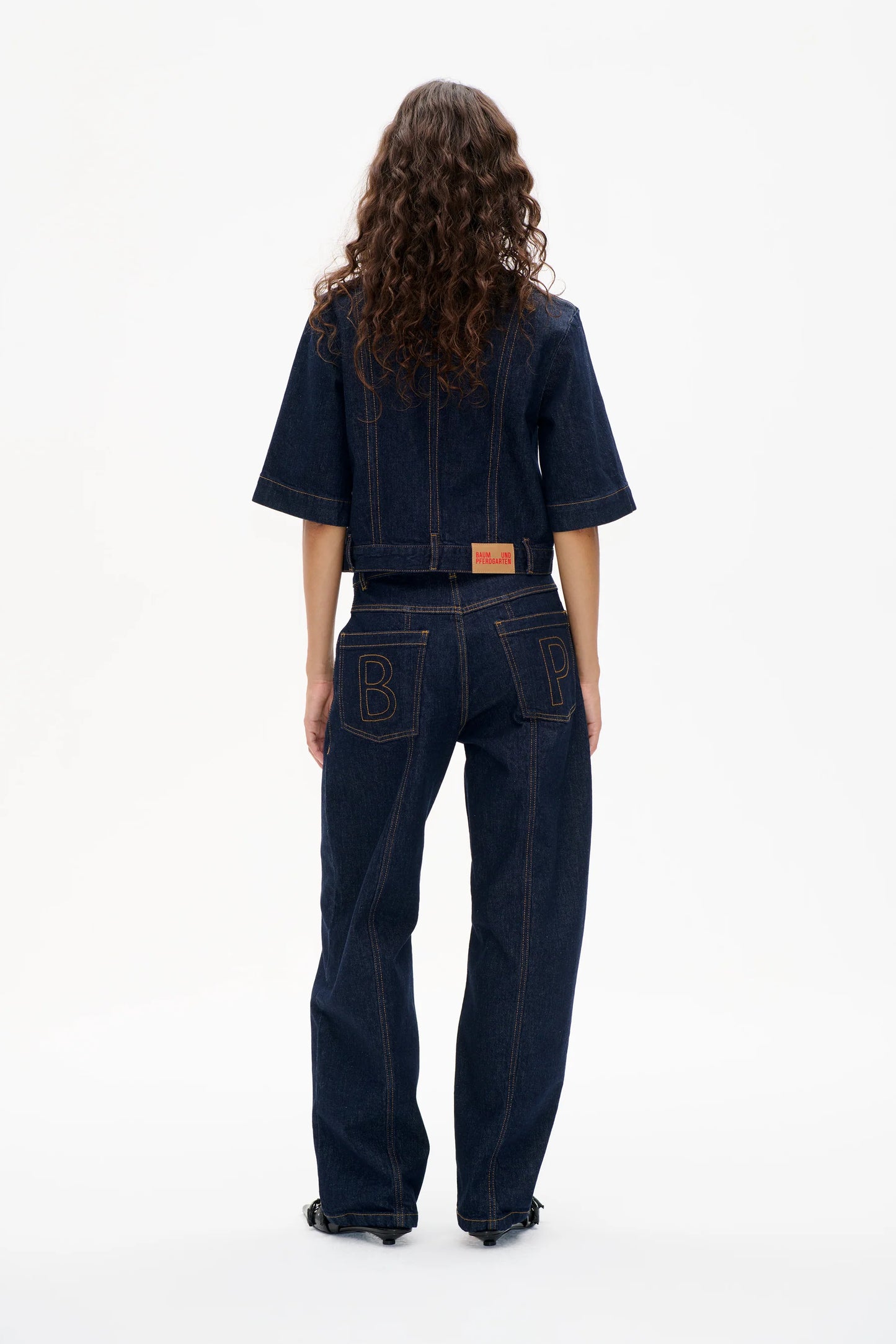 NO 02 Jeans