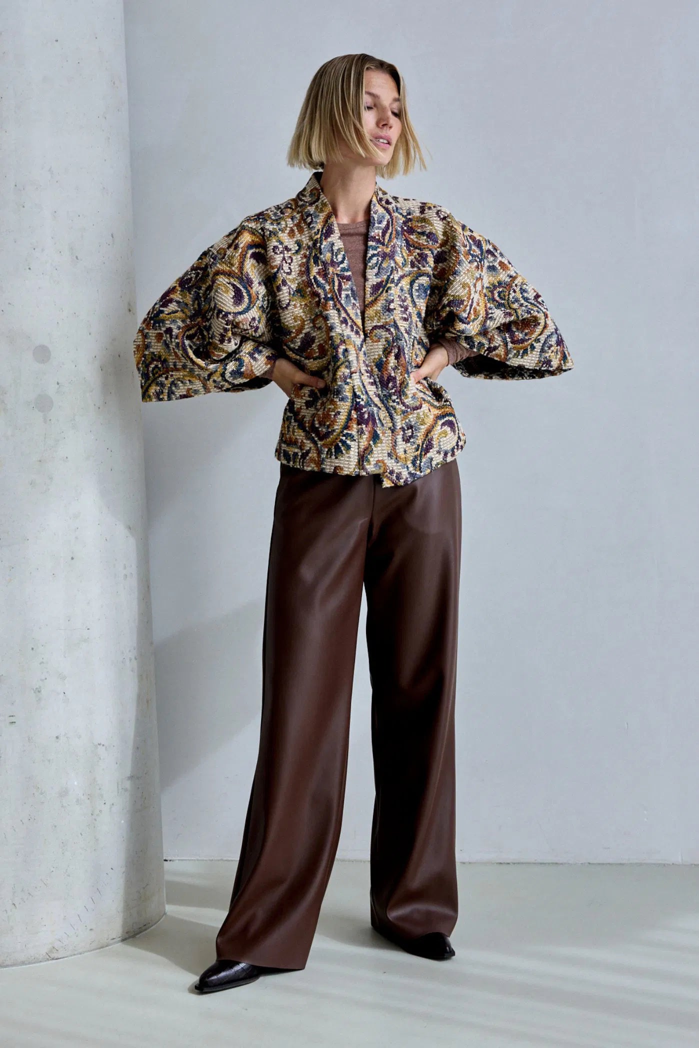 Esmay Kimono