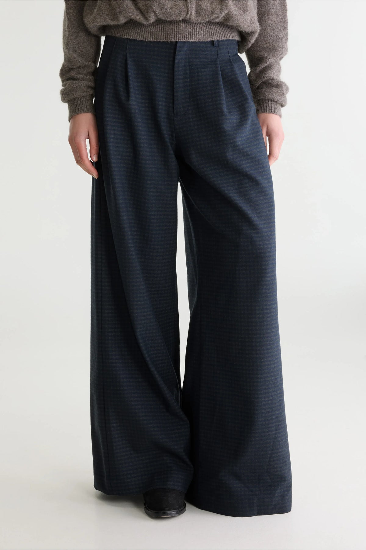 Jenoa Pants