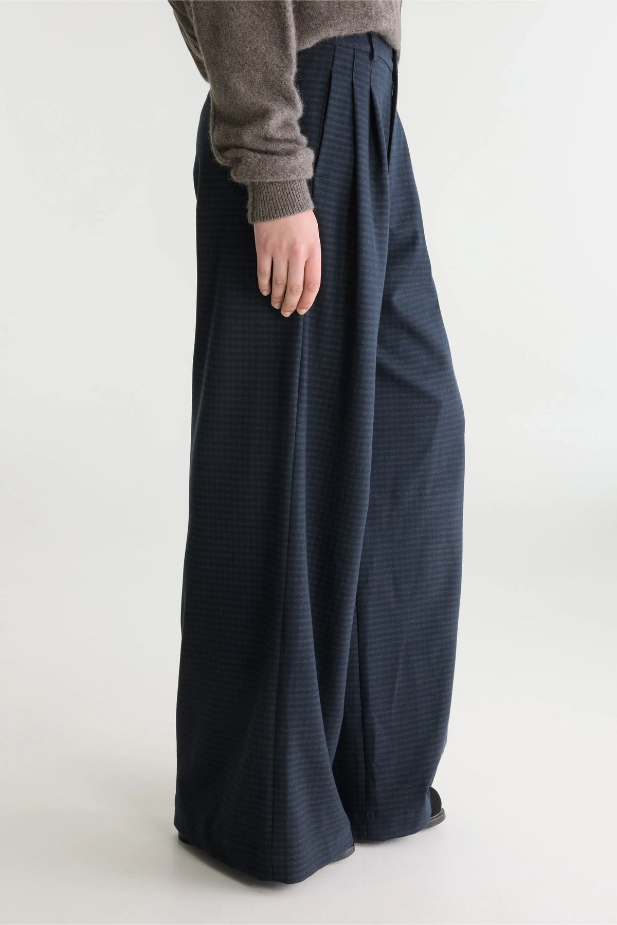 Jenoa Pants