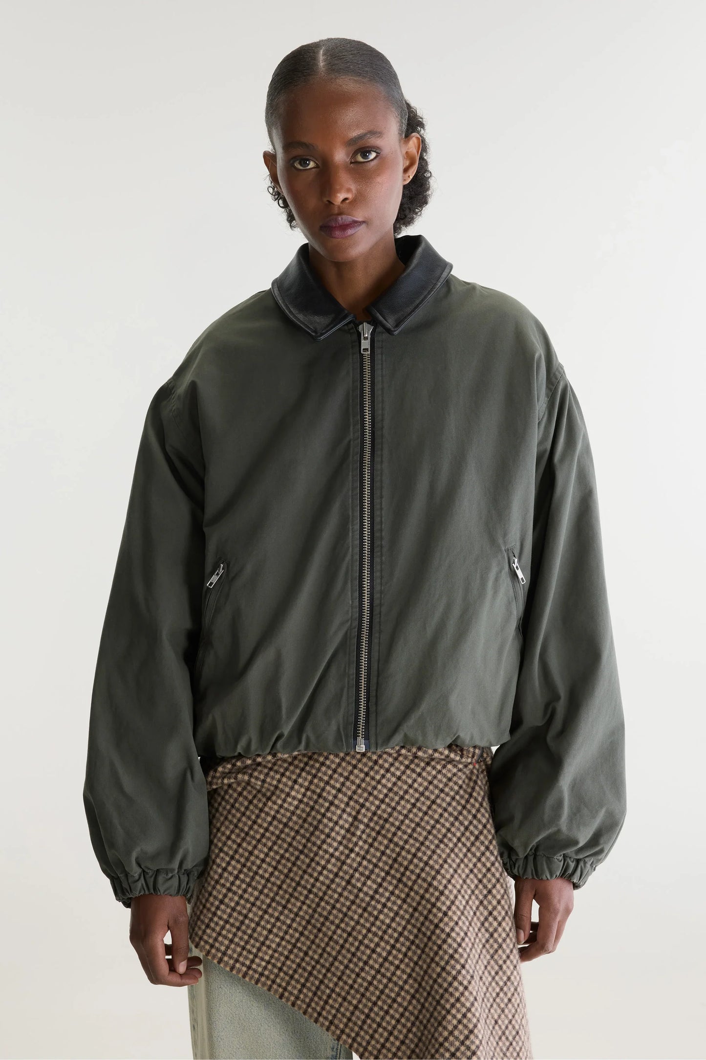 Justine bomber